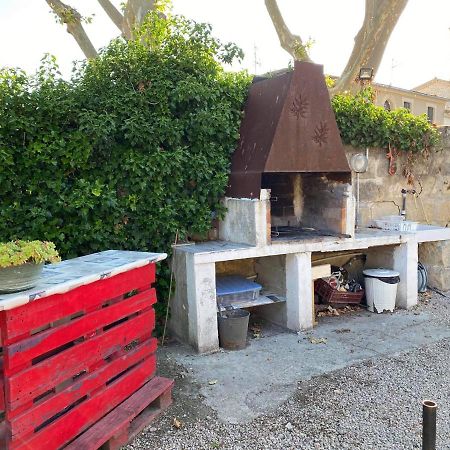 Apartmán Chez Marinette Le Cailar Exteriér fotografie